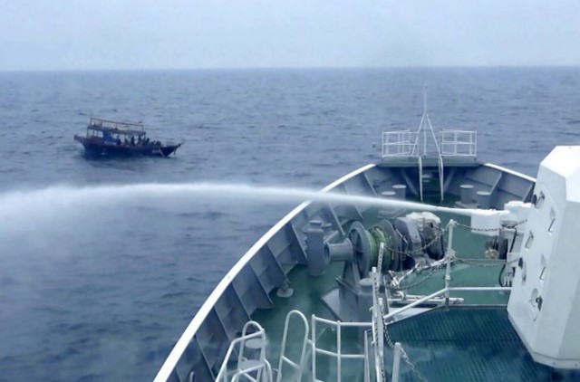 Coliziune între un vas nord-coreean şi o navă de patrulare japoneză în zona economică exclusivă a Japoniei