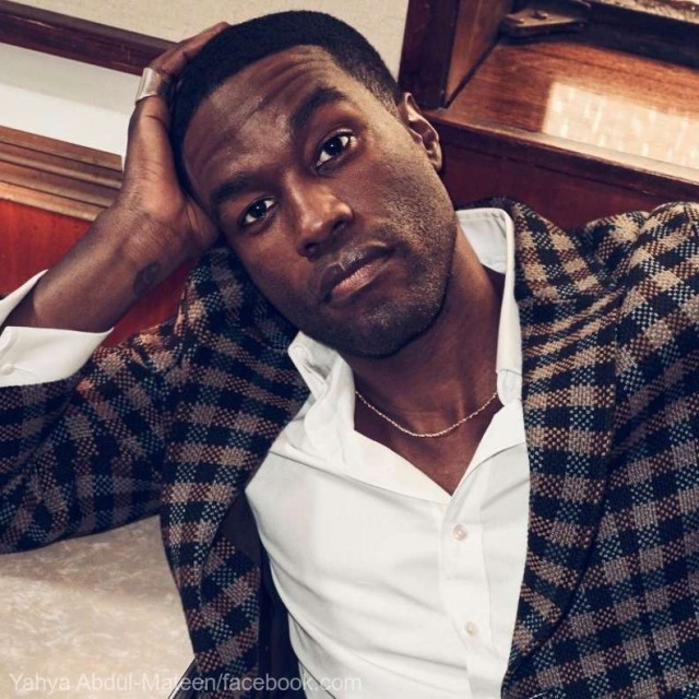 „Matrix 4“: Yahya Abdul-Mateen a primit un rol alături de Keanu Reeves şi de Carrie-Anne Moss