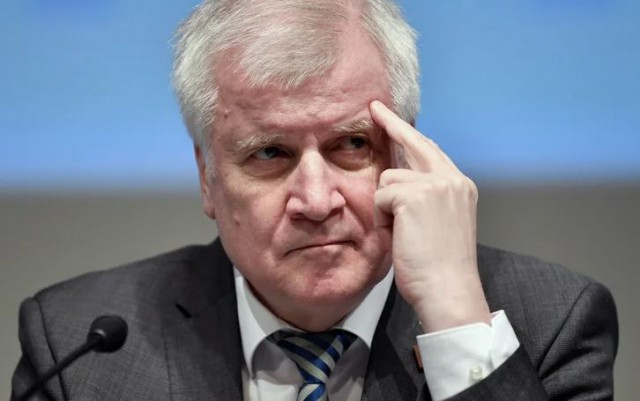 Migranţi: Seehofer le va cere omologilor din UE să sprijine planul de relocare