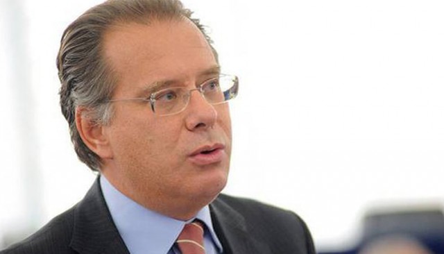 Întâlnire între miniştri turc şi grec, pe fondul creşterii sosirilor de migranţi în Grecia