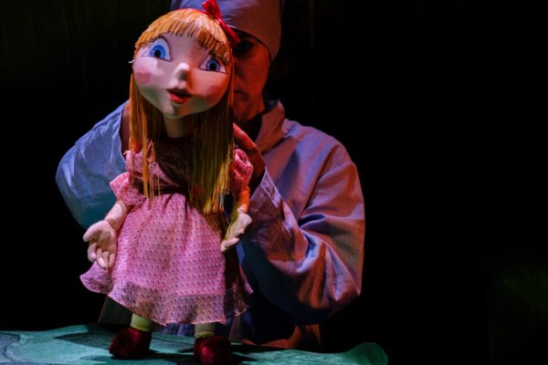 Premieră! Spectacol „Degețica” pe scena teatrului pentru copii și tineret „Căluțul de mare”