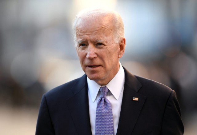 Democratul Joe Biden promite să sporească responsabilitatea producătorilor de arme