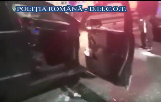 Heroină care urma să ajungă în cluburile din Constanţa şi Bucureşti, CONFISCATĂ de polițiștii antidrog. VIDEO!