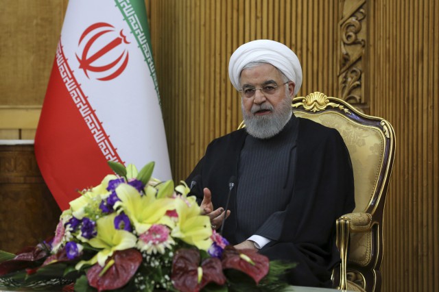 Preşedintele iranian Rouhani a refuzat o convorbire cu Trump, aranjată de Macron la New York