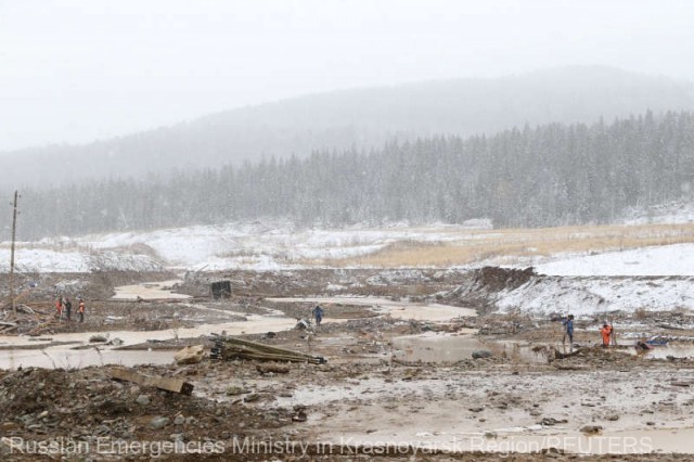 Rusia: Cel puţin 11 morţi după ce barajul de la bazinul unei exploatări aurifere din Siberia a cedat