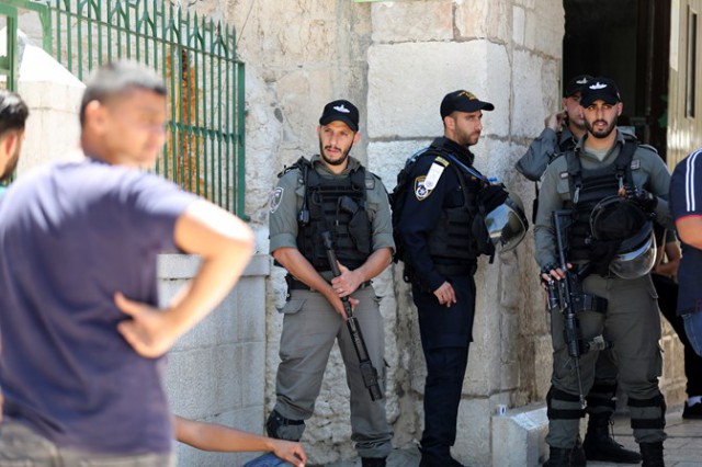 Israel: A fost arestat guvernatorul palestinian al Ierusalimului