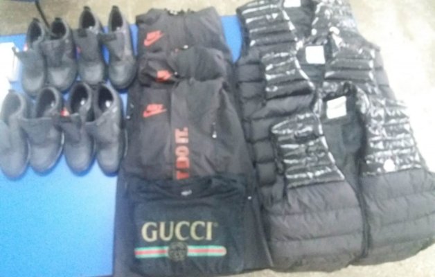 RAZII în cadrul Târgului Săptămânal: haine 'de firmă' și parfumuri!