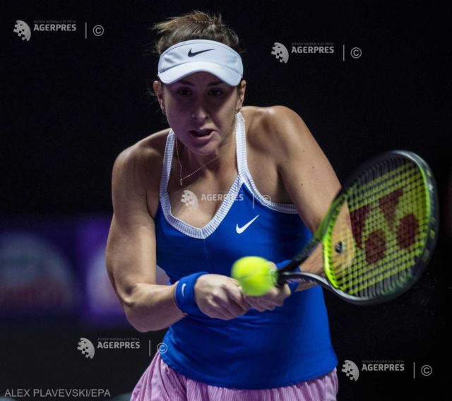 Belinda Bencic, în semifinalele Turneului Campioanelor, după abandonul olandezei Kiki Bertens