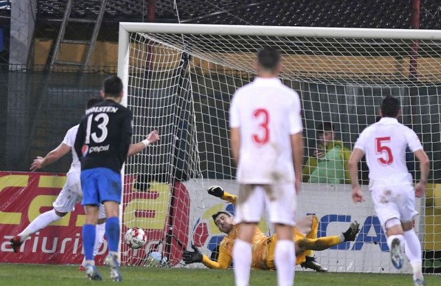 Hermannstadt- Viitorul 1-1. Meciul penalty-urilor, cu unul transformat și două ratate