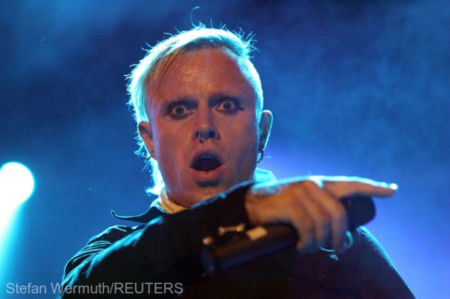 Obiecte personale ale solistului de la The Prodigy, vândute cu aproape 450.000 de dolari la licitaţie