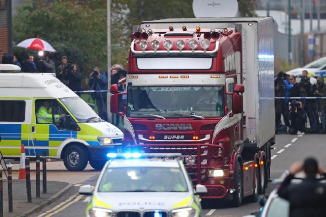 Poliţia din Vietnam a arestat opt persoane în ancheta privind „camionul morţii“ din Marea Britanie