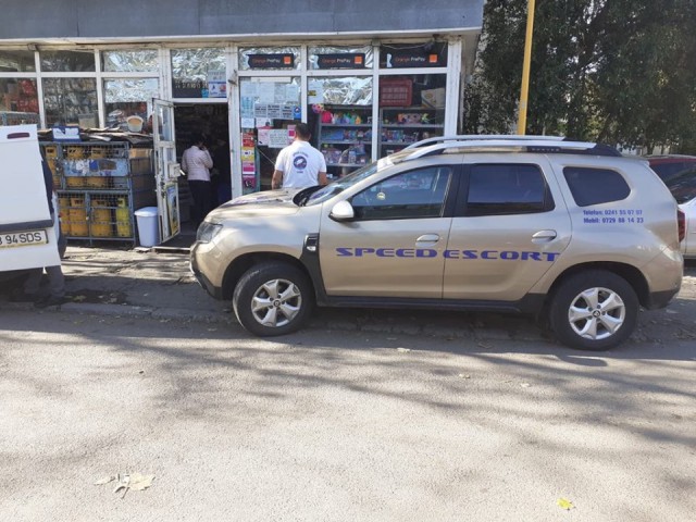 SCANDAL pe strada Topolog! Au intervenit agenții de securitate de la Speed Escort și polițiștii!