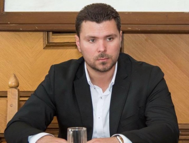 Circ în PSD: Viceprimar exclus din partid după ce a absentat de la o vizită electorală a Vioricăi Dăncilă