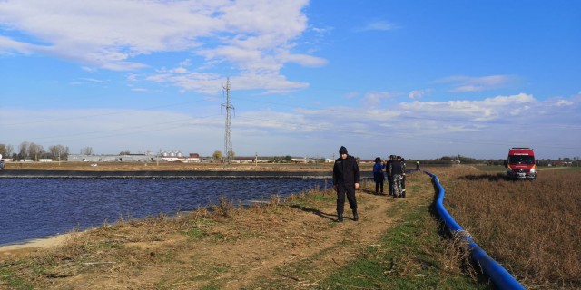 Continuă căutările în cazul copilului dispărut din fața casei, la Pecineaga!
