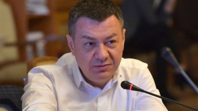 Gheorghiu critică „reţeta populismului PSD“ şi susţine că a pledat mereu pentru reluarea tuturor activităţilor culturale