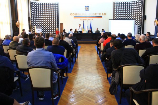 Dezbatere publică privind serviciul de transport în regim de taxi în municipiul Constanța