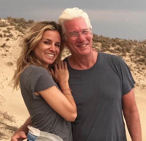 Richard Gere, al treilea copil la 70 de ani! Tânăra lui soție a născut