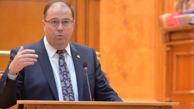 Marius Paşcan (PMP): Statul român nu poate obstrucţiona dreptul constituţional şi vital la tratament şi sănătate