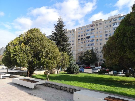 Parcul de la Casa de Cultură poartă de acum numele 'Parcul Regina Maria'
