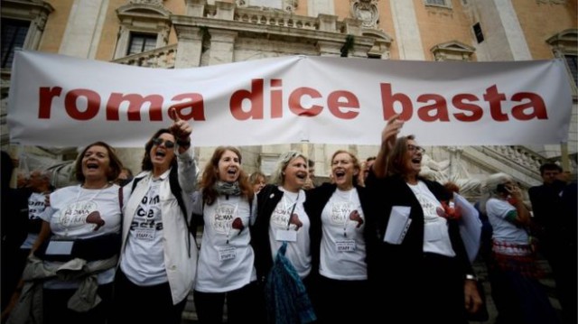 Manifestaţie de protest la Roma împotriva violenţelor domestice