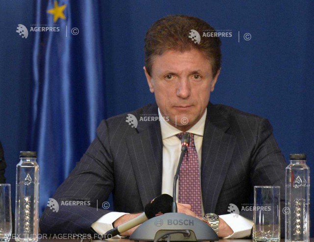 Parteneriat între CSM Focşani, Viitorul Constanţa şi Academia Hagi pentru a promova tineri fotbalişti vrânceni
