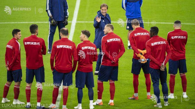 Olympiakos Pireu ameninţă cu retragerea din campionatul Greciei, pe care îl consideră 