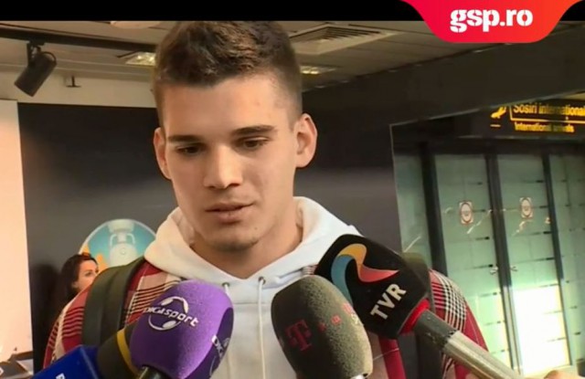 Ianis Hagi nu înțelege ce i se întâmplă la Genk: „Jucam bine, eram titular și dintr-o dată n-am mai jucat deloc. Nu știu de ce”