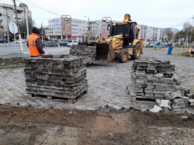 Năvodari: mai multe lucrări pe domeniul public