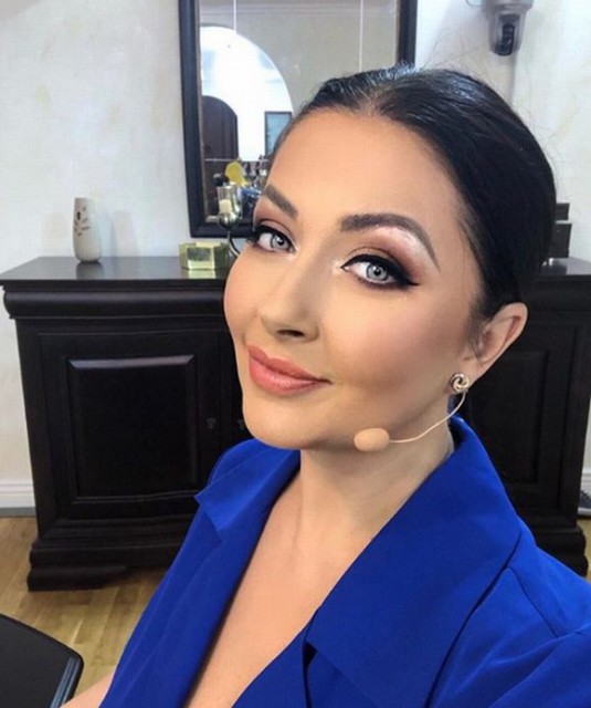 Dieta hipocalorică a Gabrielei Cristea funcţionează. Cum arată acum prezentatoarea tv