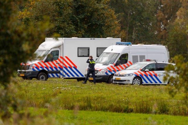 Şase persoane care au colectat fonduri pentru SI, arestate în Olanda şi Belgia