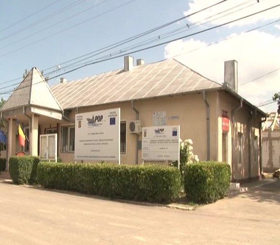Primăria Mihai Viteazu a dat contractul pentru rețeaua de apă din Sinoe unei firme îngropate în datorii