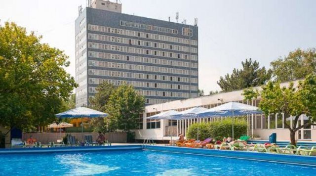 Hotelul Perla din Mamaia, cumpărat cu 4 milioane de euro de un om de afaceri din Iași