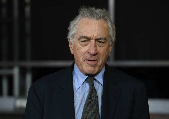 Robert De Niro și Gary Oldman într-un film scris și regizat de Bobby Păunescu