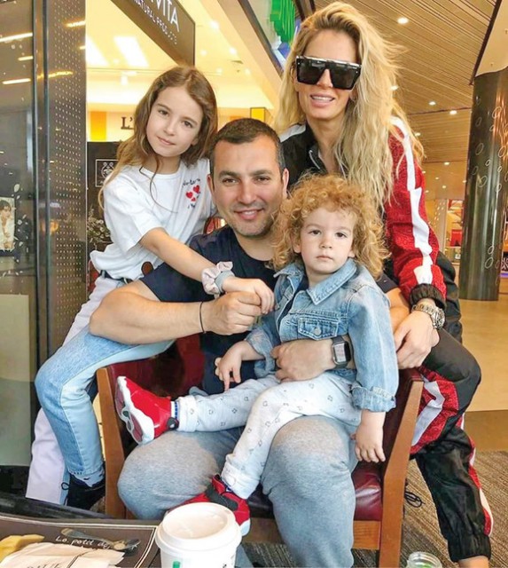 Andreea Bănică, afacere colosală pe Litoral. Și-a vândut vila din Eforie și își face hotel