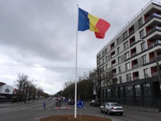 Sportivii medaliaţi la JOT Lausanne 2020 au fost premiaţi de ministrul Tineretului şi Sportului