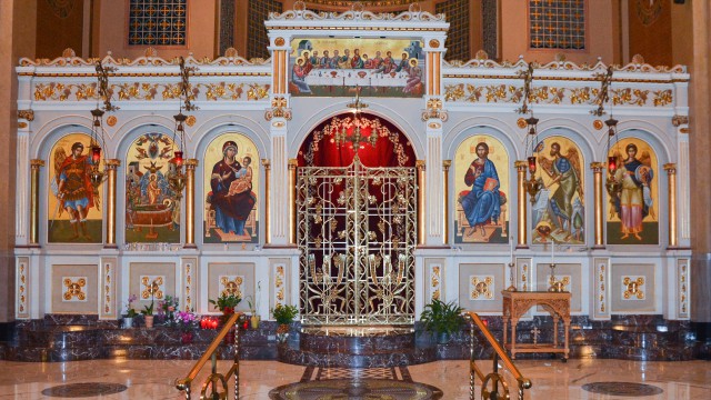 Grecia: Reacţie a Bisericii Ortodoxe după recenta inaugurare a primului crematoriu din ţară
