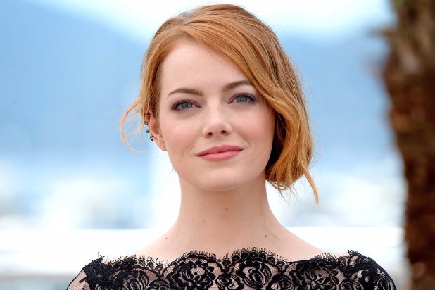 Actriţa Emma Stone s-a logodit cu producătorul Dave McCary