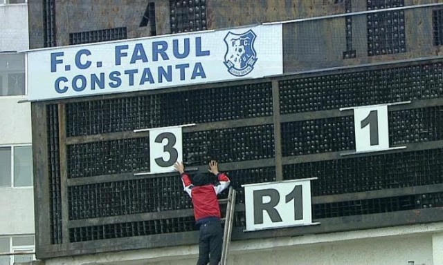 Incident după meciul Farul Constanța – Rapid București. Suporter amendat!