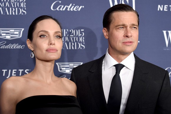 Brad Pitt și Angelina Jolie, un nou pas spre împăcare? Actorul, fotografiat acasă la fosta nevastă