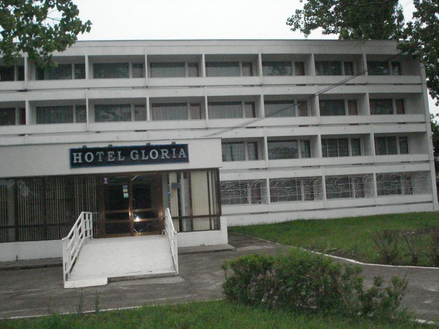 BĂTAIE pe hotelul Gloria din Eforie! O firmă a cerut să se suspende licitaţia organizată de THR Marea Neagră
