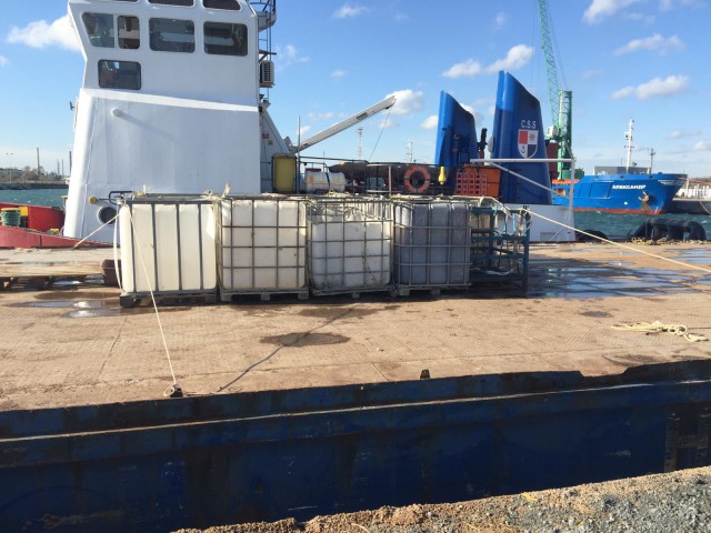 Ecologizarea zonei din dreptul navei Queen Hind, aproape de final