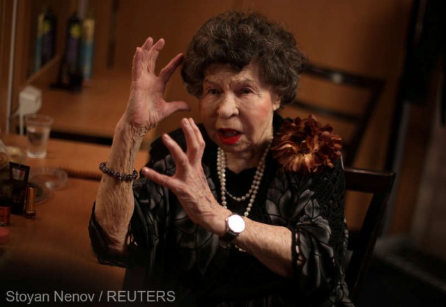 Stoyanka Mutafova, una dintre cele mai longevive actriţe de teatru din lume, a murit la 97 de ani
