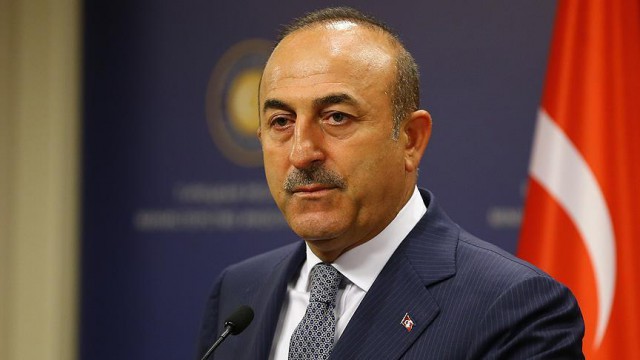 Cavusoglu: Turcia nu a făcut nicio promisiune privind instalarea unor sisteme de apărare S-400