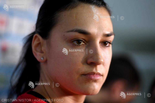 Cristina Neagu: Locul 12 nu ne onorează, dar această experienţă ne va face mai puternice