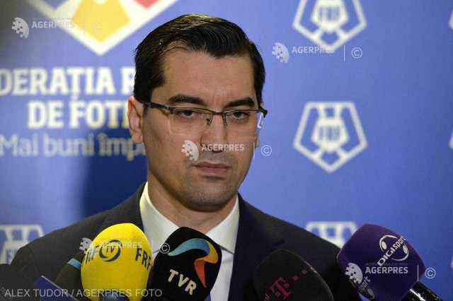 Burleanu (FRF): Selecţionerul la tineret va fi anunţat pe 14 ianuarie, avem o listă lungă pe care e şi Adrian Mutu
