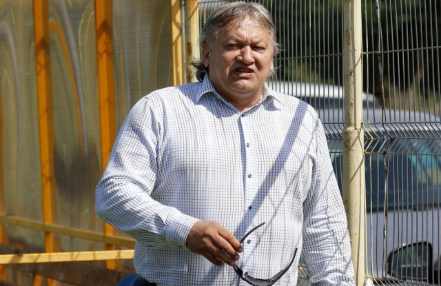 Dănuț Lupu îi cere demisia lui Florin Prunea: „Chiar nu îți este rușine? Crezi că nu știu ce vrăjeli le-ai băgat în cap suporterilor?”