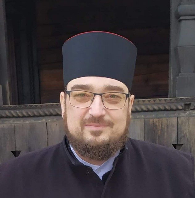 Preotul Claudiu Banu organizează un concert caritabil de Crăciun