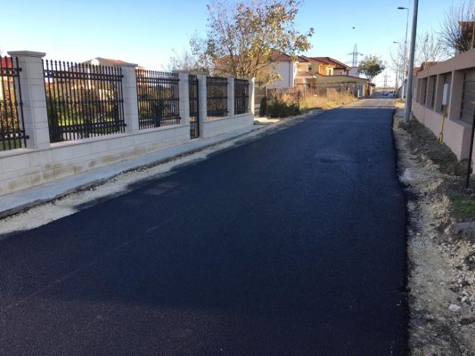 Strada Cernica din cartierul Baba Novac este în curs de reabilitare