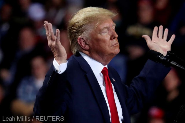 Dezvăluiri şocante: Donald Trump ar fi trimis publicațiilor de scandal fotografii cu soţia sa dezbrăcată