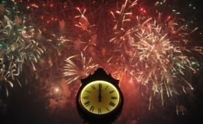 Scene ireale - Pensionarii s-au călcat în picioare pentru a prinde un bilet la Revelion: 'Eu sunt dornic de dans, trebuie să dansez'